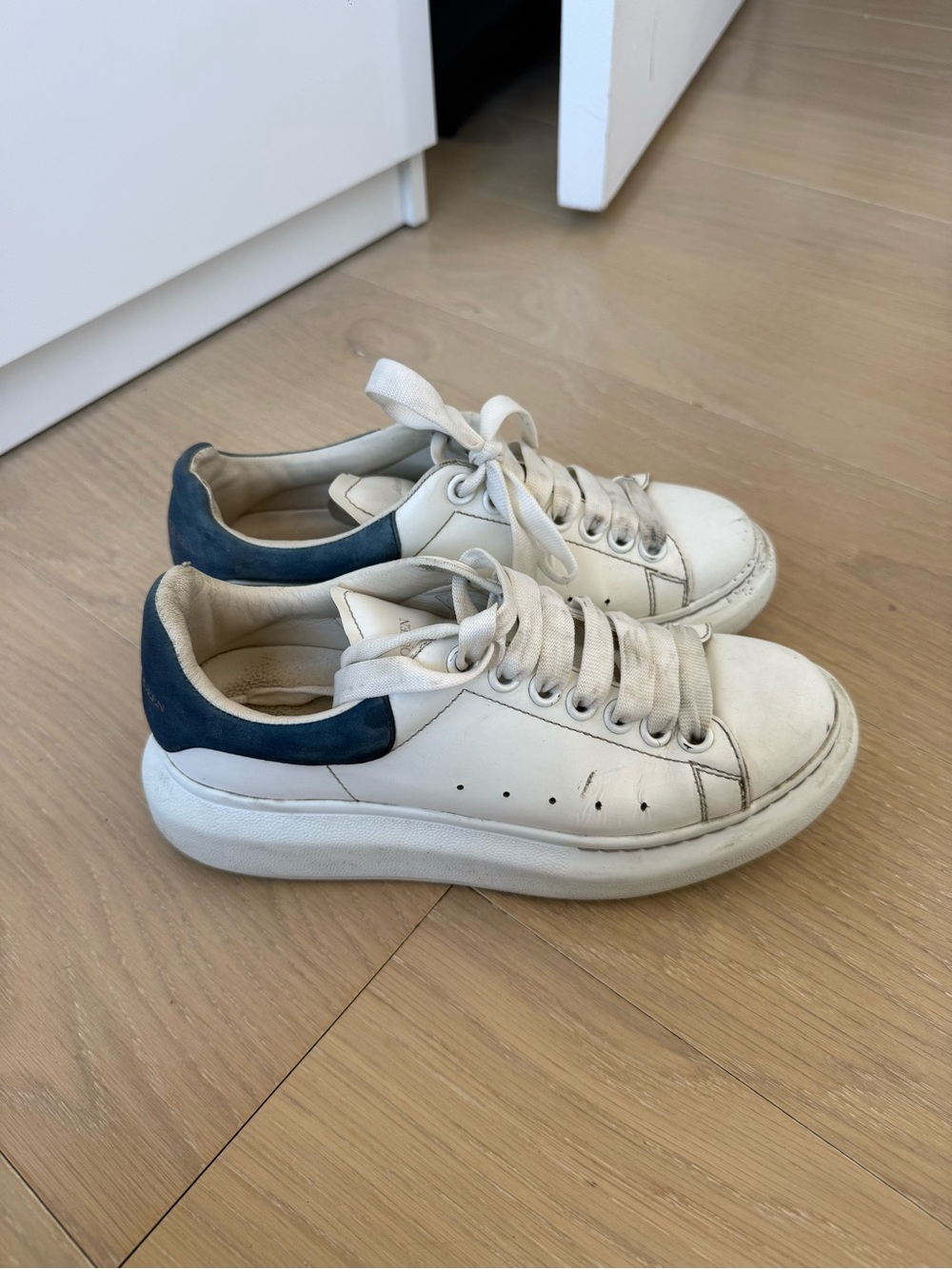 Alexander McQueen oversized sneaker